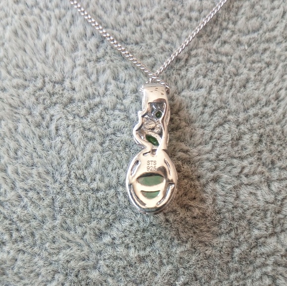 Ethiopian Opal & Russian Diopside Necklace - Picture 4 of 4